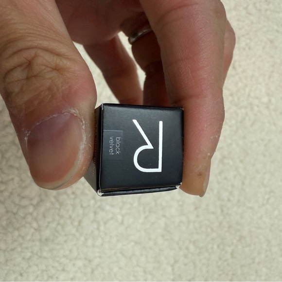 Rodial
Glamolash Mascara XXL, Black NIB - Picture 7 of 7